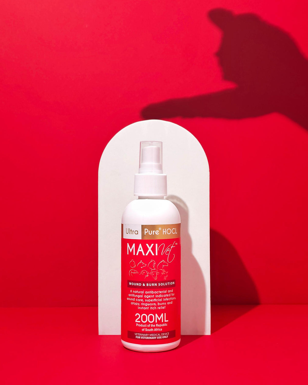 UltraPure MaxiVet veterinary wound and burn solution, manufacturer’s 200 ml family photo